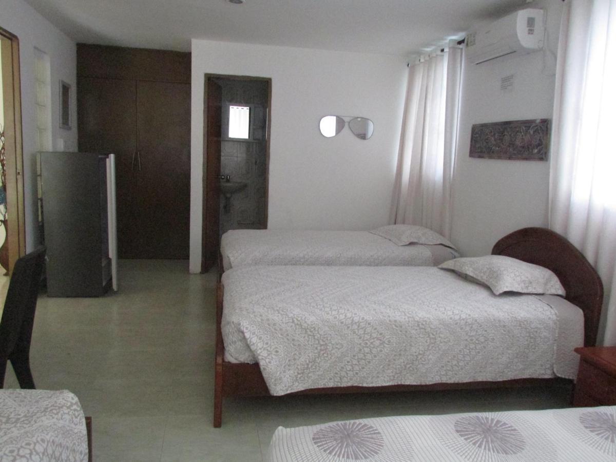 Posada Hostal Miss Marlly ซานอันเดรส ภายนอก รูปภาพ