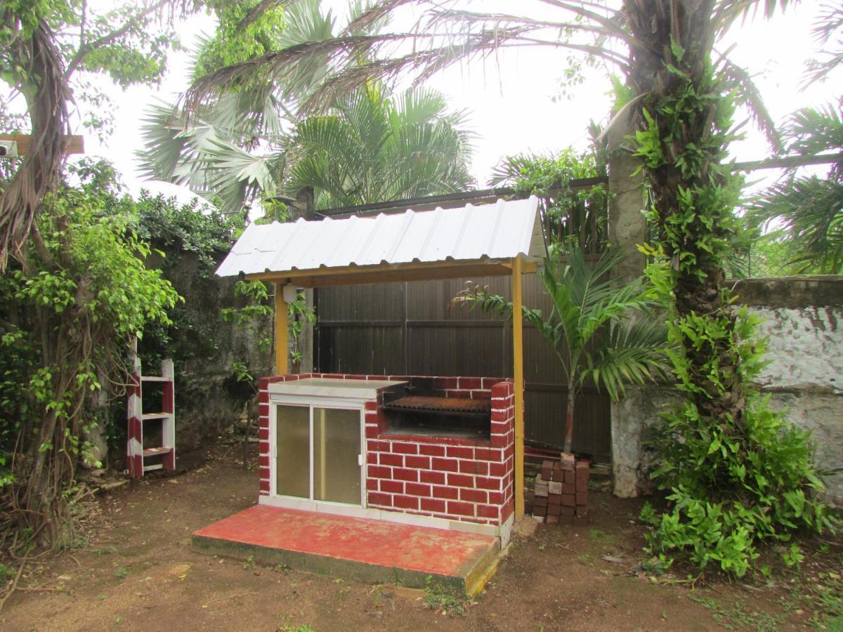 Posada Hostal Miss Marlly ซานอันเดรส ภายนอก รูปภาพ